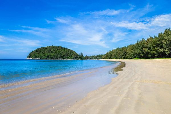 Лаян (Layan Beach)